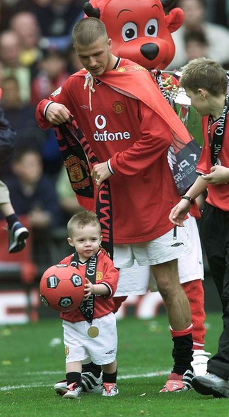 布鲁克林-贝克汉姆个人资料_新闻_图片_视频_作品_百田明星大全