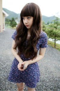 "你爸妈结婚二十几年从没吵过架。怎么做到的?" "我妈嫁进门的那天,狗对她吼, 她平静的说,这是第一次,过一会,狗又对她吼,她说,这是第二次,过一会儿狗对她吼!她拿菜刀把狗砍死了。我爸对她吼,你神经病啊!我妈平静的看着我爸说,这是第一次,从此以后,他们就过上了幸福生活。"
