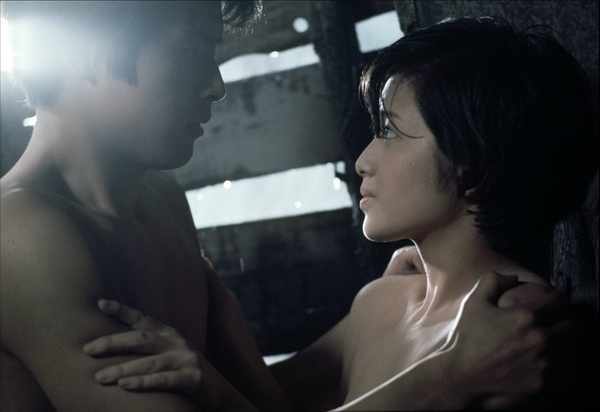 【潮骚】演员表_上映时间_剧情介绍_预告片_剧照_海报_百田电影大全