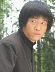 终极硬汉演员表_百田电影大全